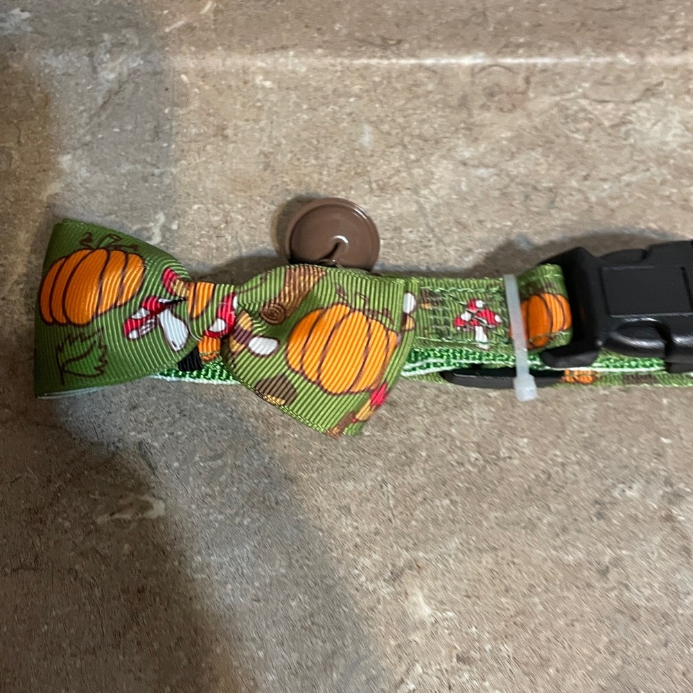 Pupteck Fall Dog Bow Collars - Orange, Black, Green - Picture 4 of 9
